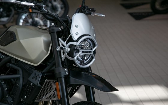 Gebrauchtmotorrad Brixton Crossfire 500XC - Bild 9