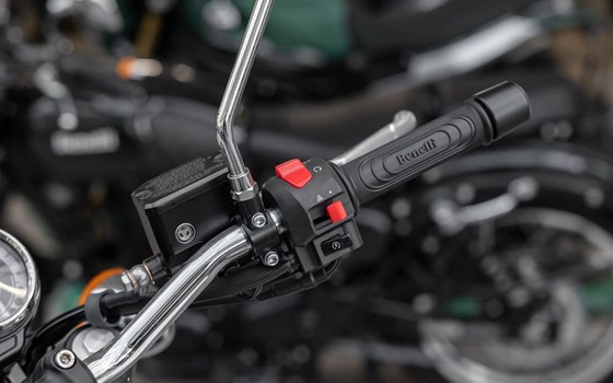 Neufahrzeug Benelli Imperiale 400 - Bild 9