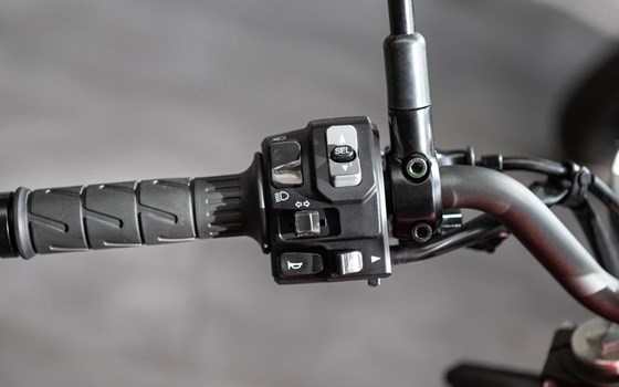 Neufahrzeug Kawasaki Z650 RS - Bild 12