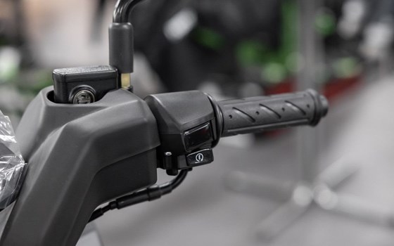 Neufahrzeug Kymco Super 8 R 50i - Bild 7