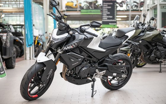 Neufahrzeug CFMOTO 450NK - Bild 4