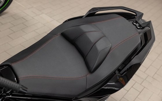 Neufahrzeug Kymco AK 550i ABS PREMIUM - Bild 20