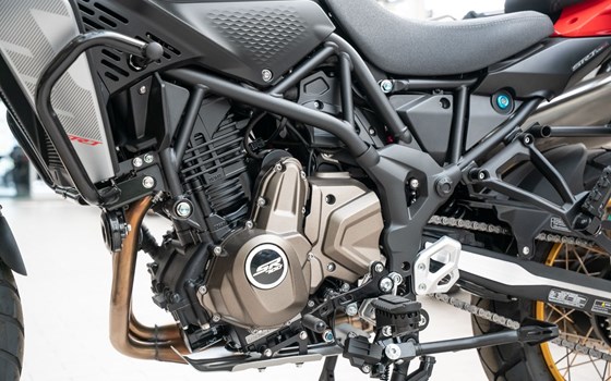 Neufahrzeug QJ Motor SRT 700 SX - Bild 13