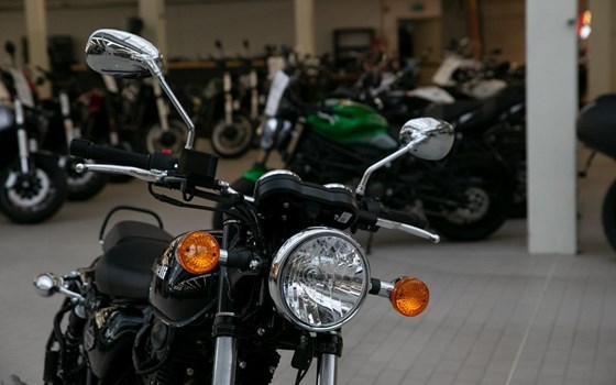 Neufahrzeug Benelli Imperiale 400 - Bild 6