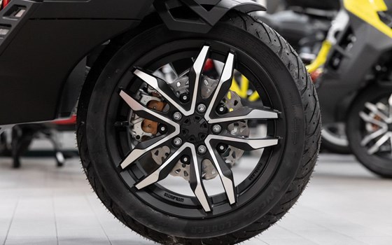 Neufahrzeug Italjet Dragster 125 - Bild 12