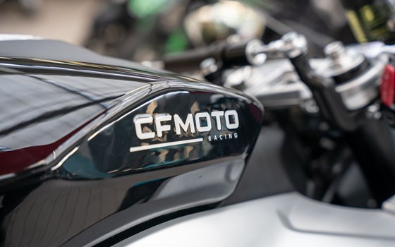 Neufahrzeug CFMOTO 675SR-R - Bild 24