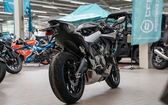 Neufahrzeug CFMOTO 675SR-R - Bild 3