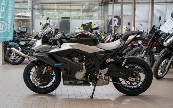 Neufahrzeug CFMOTO 675SR-R - Bild 6