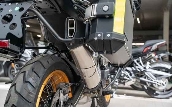 Neufahrzeug QJ Motor SRT 900 SX - Bild 18