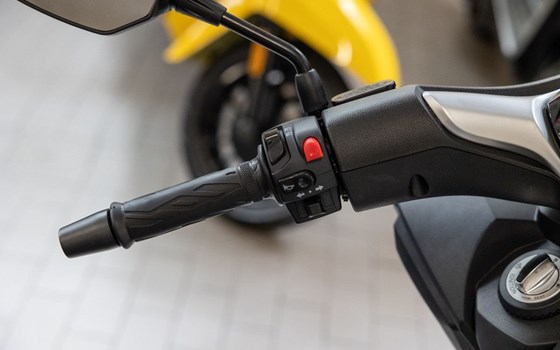 Neufahrzeug Malaguti Madison 125 - Bild 14