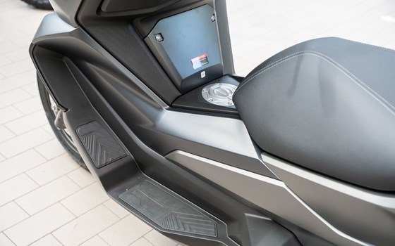 Neufahrzeug Voge SR4 350 LUXURY - Bild 11