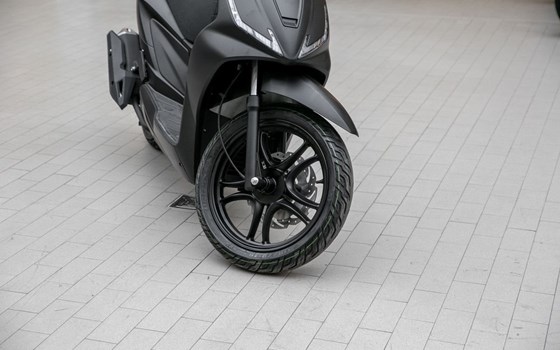 Neufahrzeug Motron Ventura 125 - Bild 7