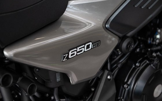 Neufahrzeug Kawasaki Z650 RS - Bild 8