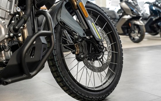 Neufahrzeug CFMOTO 450MT - Bild 11