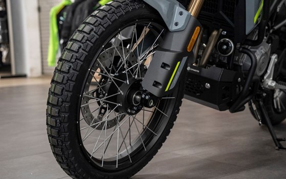 Neufahrzeug CFMOTO 450MT - Bild 8