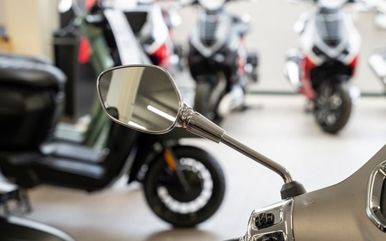 Neufahrzeug Vespa GTS 125 Supertech iGET - Bild 22