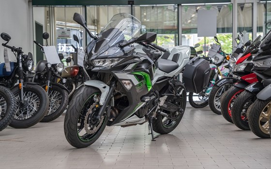 Gebrauchtmotorrad Kawasaki Ninja 650 - Bild 3