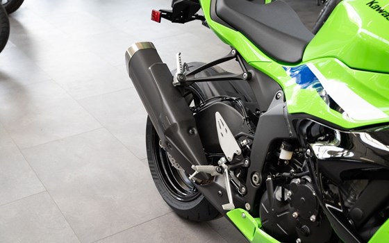 Neufahrzeug Kawasaki Ninja ZX-6R - Bild 11