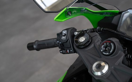 Neufahrzeug Kawasaki Ninja ZX-6R - Bild 23