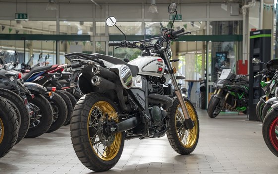 Gebrauchtmotorrad Mash X-Ride 650 - Bild 5