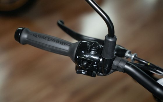 Neufahrzeug Royal Enfield Shotgun 650 - Bild 11