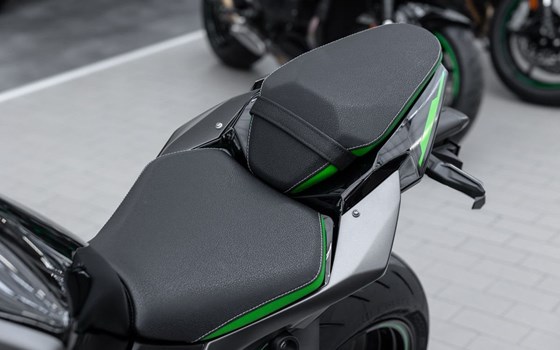 Neufahrzeug Kawasaki Z H2 SE - Bild 11
