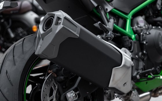 Neufahrzeug Kawasaki Z H2 SE - Bild 15