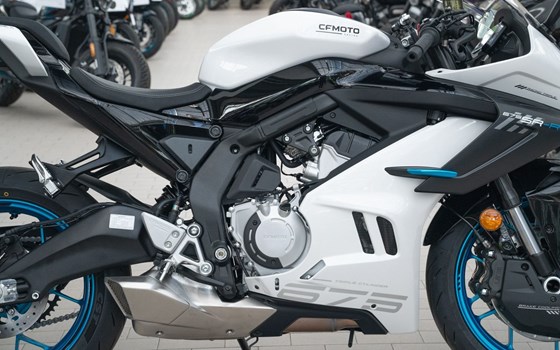 Neufahrzeug CFMOTO 675SR-R - Bild 25