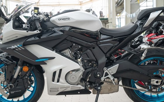 Neufahrzeug CFMOTO 675SR-R - Bild 26