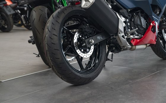 Neufahrzeug Kawasaki Ninja 500 SE - Bild 11