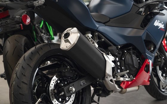 Neufahrzeug Kawasaki Ninja 500 SE - Bild 12