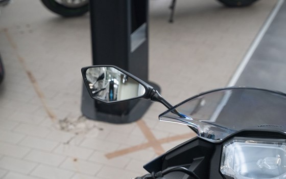 Neufahrzeug Kawasaki Ninja 500 SE - Bild 17