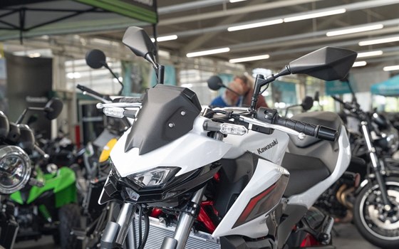 Neufahrzeug Kawasaki Z 500 SE - Bild 21