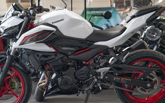 Neufahrzeug Kawasaki Z 500 SE - Bild 25