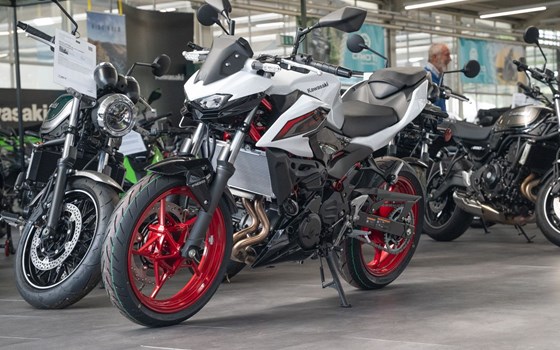 Neufahrzeug Kawasaki Z 500 SE - Bild 3