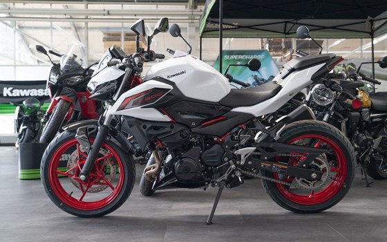 Neufahrzeug Kawasaki Z 500 SE - Bild 4