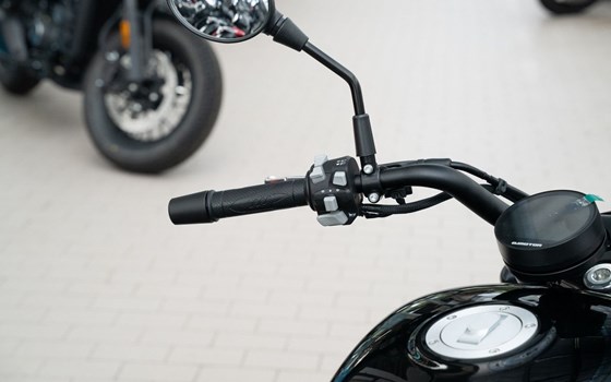 Neufahrzeug QJ Motor SRV12 - Bild 18