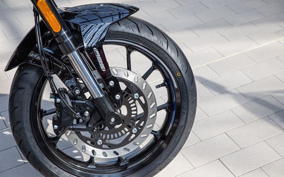 Neufahrzeug CFMOTO 300NK - Bild 7