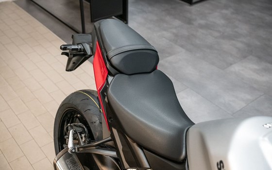 Neufahrzeug Suzuki GSX-S1000 - Bild 13