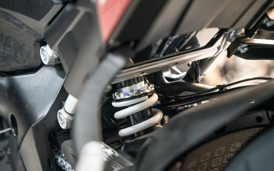 Neufahrzeug Suzuki GSX-S1000 - Bild 21