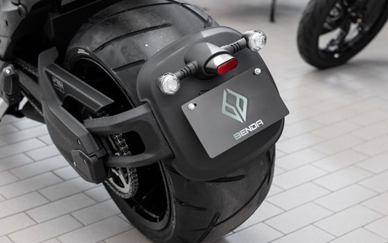 Gebrauchtmotorrad Benda LFC 700 - Bild 19