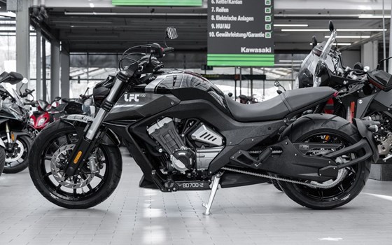 Gebrauchtmotorrad Benda LFC 700 - Bild 2