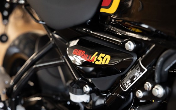 Neufahrzeug Royal Enfield Guerrilla 450 - Bild 16