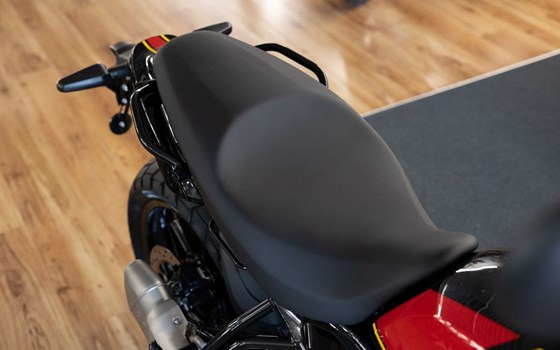 Neufahrzeug Royal Enfield Guerrilla 450 - Bild 23