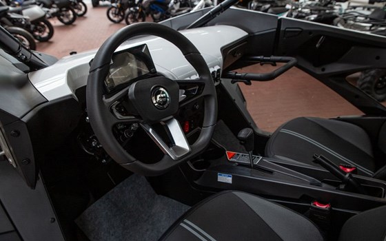 Gebrauchtmotorrad CFMOTO ZForce 1000 Sport R - Bild 14