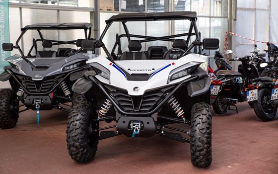 Gebrauchtmotorrad CFMOTO ZForce 1000 Sport R - Bild 3