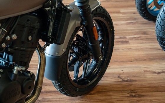 Neufahrzeug Royal Enfield Guerrilla 450 - Bild 14