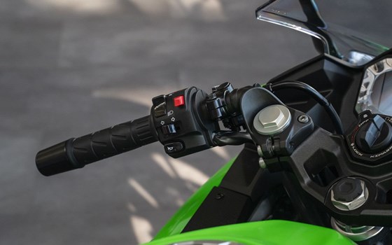 Neufahrzeug Kawasaki Ninja 500 SE - Bild 13