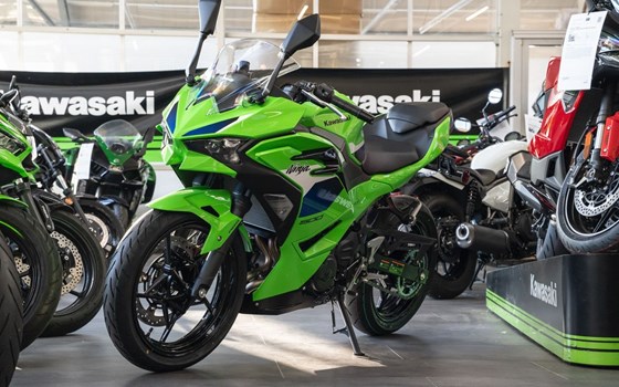 Neufahrzeug Kawasaki Ninja 500 SE - Bild 2