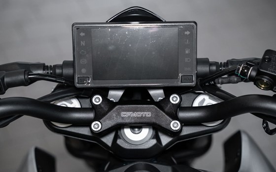 Gebrauchtmotorrad CFMOTO 300NK - Bild 13